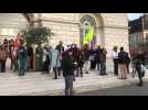 Saint-Omer: rassemblement spontané contre le passage en force du gouvernement sur la réforme des retraites