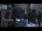 Ukraine: les civils de Tchassiv Iar font la queue pour obtenir de l'eau