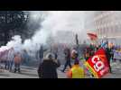 A Douai, une manifestation qui s´écarte du parcours prévu