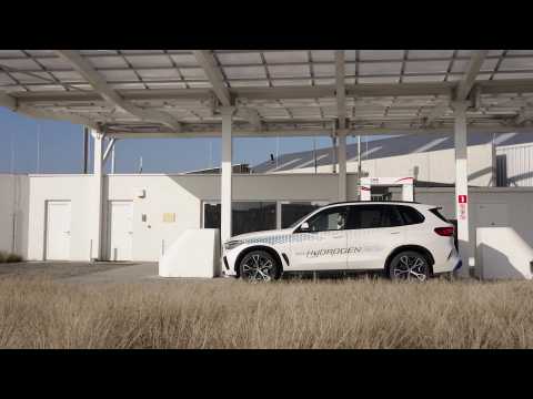 2023 BMW iX5 Hydrogen Power Refuel
