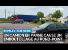 Camion en panne et bel embouteillage à Romilly-sur-Seine