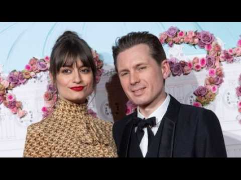 VIDEO : Clara Luciani : qui est son compagnon Alex Kapranos ?