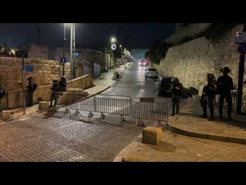 Israeli forces deploy around Jerusalem's Old City after clashes at Al-Aqsa mosque