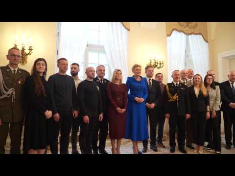 Ukrainian and Polish first ladies meet Ukrainian doctors in Warsaw