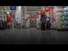 Reportage au coeur d'un hyper Auchan avant l'ouverture