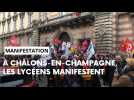 À Châlons, manifestants et lycéens vent debout contre la réforme des retraites
