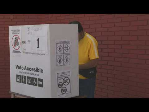 Paraguay: polling stations open in Lambaré for general and presidential elections