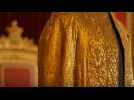 Des vêtements de couronnement du roi Charles III présentés au palais de Buckingham
