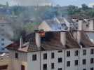 Annecy: un immeuble en flammes près du centre-ville