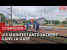 1er mai à Compiègne : les manifestants entrent dans la gare