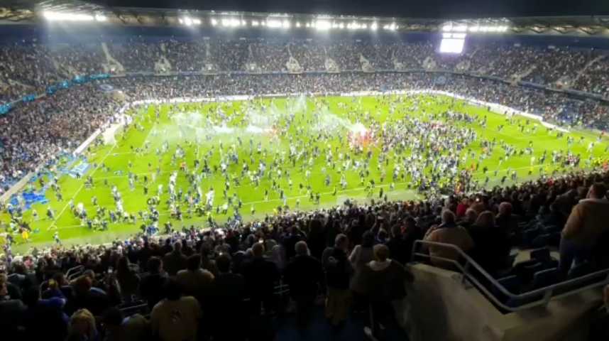 Vidéos : Le HAC - Dijon: les supporters fêtent la montée du HAC en ...