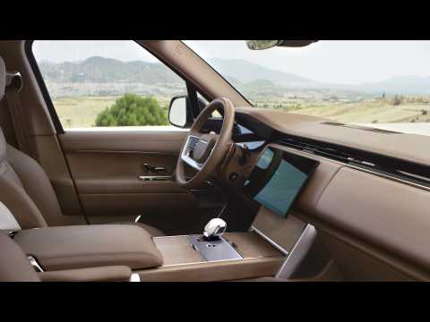 Range Rover P530 AWDAutomatic Interior Design in Icy White