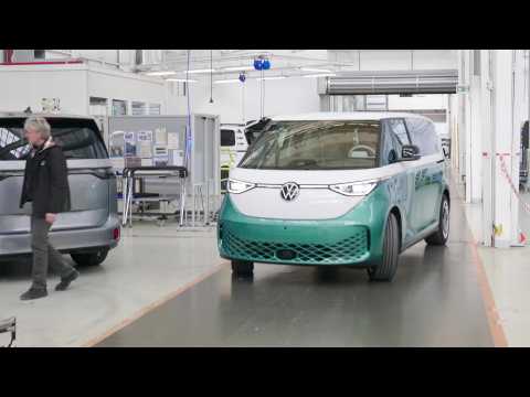 Three-row Volkswagen ID. Buzz Coming to America