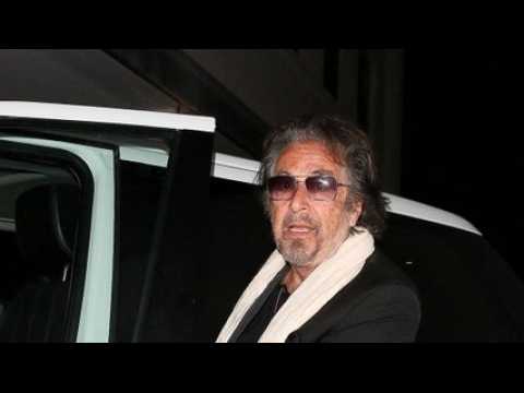 VIDEO : Al Pacino bientôt papa : l'acteur s?e…