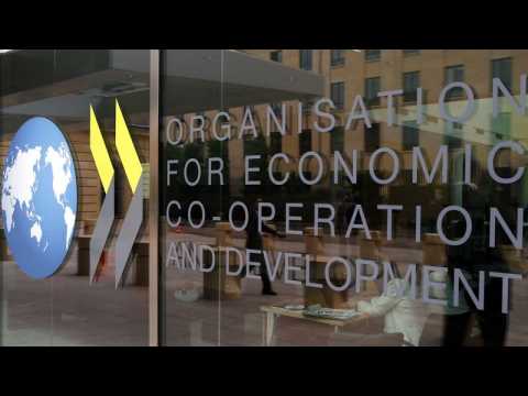 OECD sees limited improvement in global economic growth