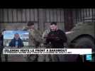 Ukraine : le président Zelensky visite le front près de Bakhmout