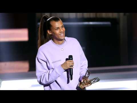 VIDEO : Stromae annule deux concerts de sa tourne pour 