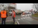 Retraites : à Reims, la CFDT Transports bloque des ronds-points dans la zone de La Pompelle