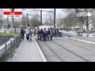 VIDEO. Manifestation contre la réforme des retraites du 23 mars à Caen : barrages filtrants autour du pont Alexandre-Stirn
