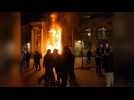 Bordeaux. La porte de la mairie incendiée en marge de la manif contre la réforme des retraites