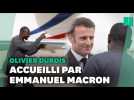 Emmanuel Macron accueille Olivier Dubois à Paris après sa libération