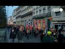VIDÉO. Une manifestations aux flambeaux dans Rennes contre la réforme des retraites