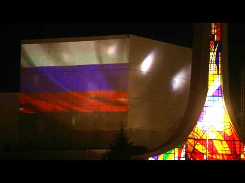 Damascus Opera House lights up with colours of Russian flag