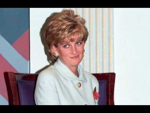 VIDEO : Lady Diana : cette lettre manuscrite voquant Charles refait surface
