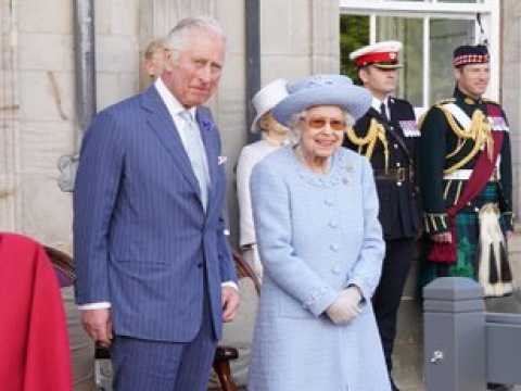 VIDEO : Disparition d?Elisabeth II : un an aprs, son fils Charles III lui rend hommage