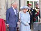 Disparition d'Elisabeth II : un an après, son fils Charles III lui rend hommage