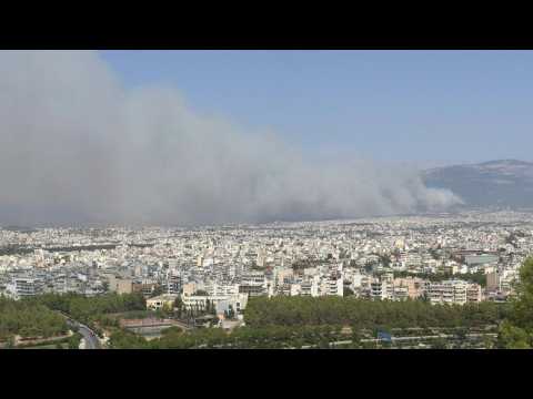 Thick smoke engulfs Athens on fifth day of major fires in Greece