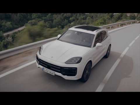 The new Porsche Cayenne Turbo E-Hybrid in Carrera White Driving Video