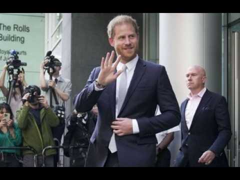 VIDEO : Charles III : cette demande du prince Harry qui ne passe pas