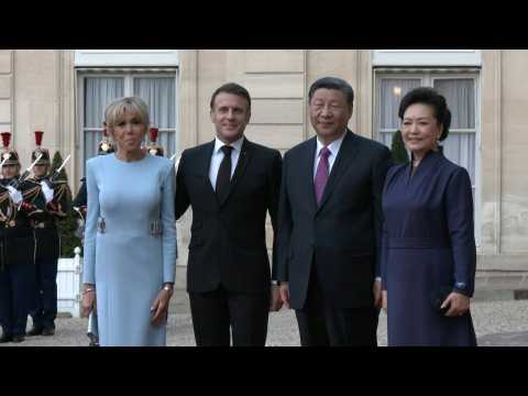 China's Xi arrives at French Elysee Palace for state dinner with Macron