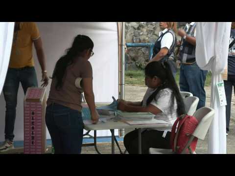 Polls open in Panama presidential vote