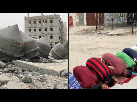 Rafah residents perform Friday prayers at site of destroyed mosque