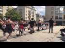 VIDÉO. Des danseuses caennaises ont reçu un cours de barre en plein air avec l'Opéra de Paris