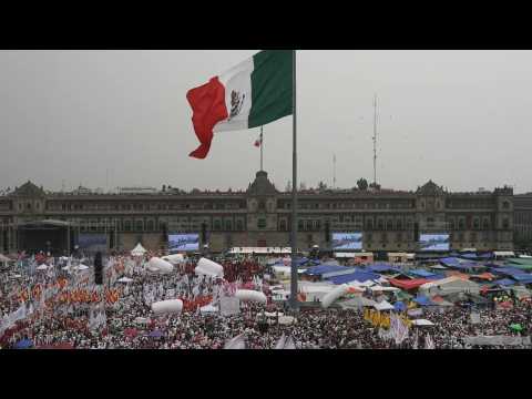 Thousands gather at Zocalo Square for ruling party candidate Sheinbaum's closing rally