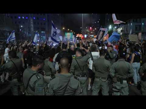 Police disperse protesters at rally in Tel Aviv for release of Gaza hostages