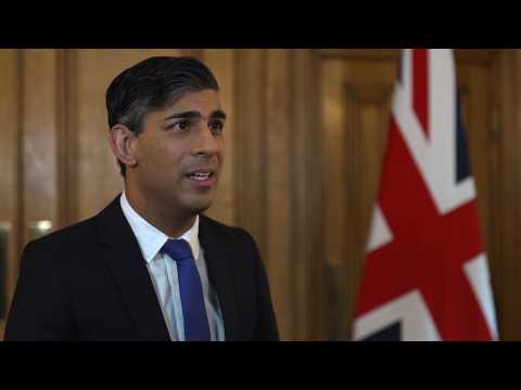 UK Prime Minister criticises opposition's energy policy