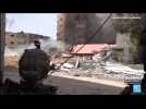 Israël bombarde la bande de Gaza, des camions d'aide humanitaire entrent dans l'enclave par l'Égypte
