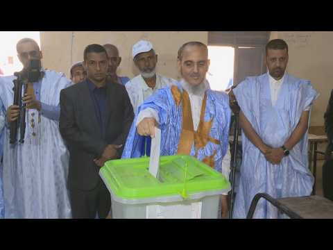 Mauritania Presidential election: opposition's Hamadi Ould Sidi el Moctar votes