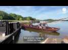 VIDÉO. Incendié en 2023, un bateau traditionnel de Loire restauré fait son plongeon près d'Angers