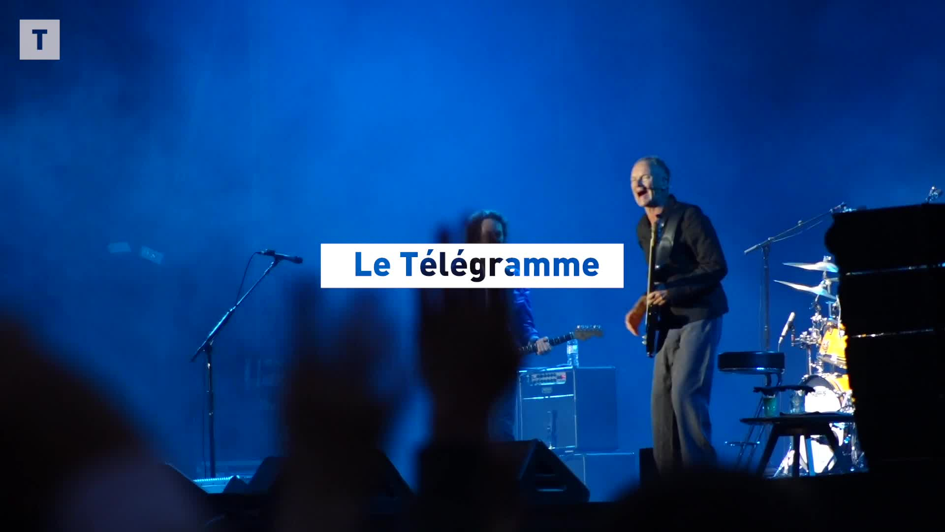 Aux Vieilles Charrues, Sting lance son concert avec une classe royale [Vidéo]