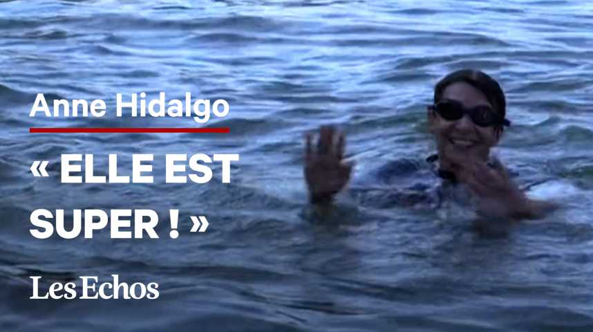 Illustration pour la vidéo La maire de Paris Anne Hidalgo s’est baignée dans la Seine 