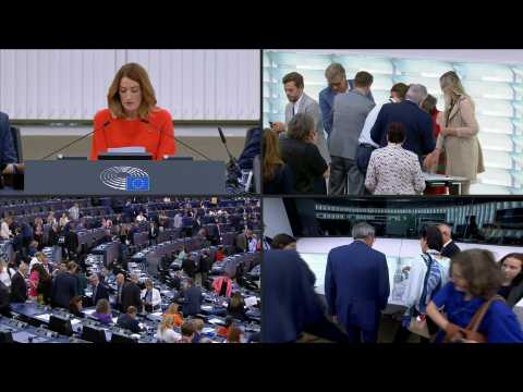 EU lawmakers begin vote on second term for von der Leyen