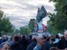 L'ambiance place de la République à Paris après le 2nd tour des législatives