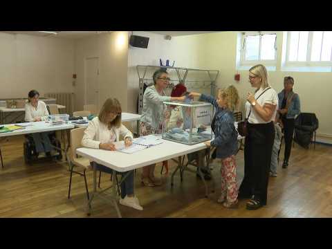 Elections: images of voting in Tulle