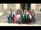 Legislative elections: Green MPs pose on the steps of the Palais Bourbon