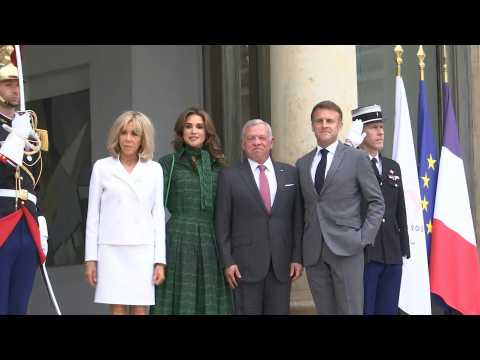 French President Emmanuel Macron welcomes Jordan's King Abdullah II